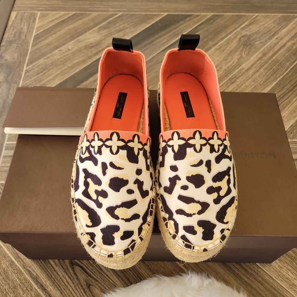 Louis Vuitton Leoprad Print Canvas Espadrille Flats (Size 36) - Picture 12 of 16